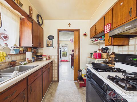 Tiny photo for 15509 Rose Drive, South Holland, IL 60473 (MLS # 12599792)