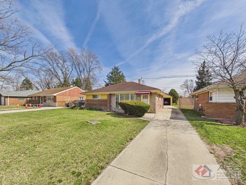Tiny photo for 15509 Rose Drive, South Holland, IL 60473 (MLS # 12599792)