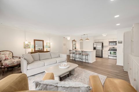 Tiny photo for 4900 Forest Avenue #108, Downers Grove, IL 60515 (MLS # 12583745)