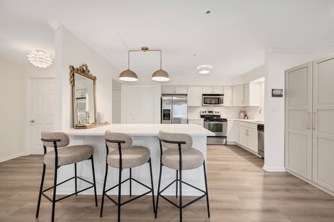 Tiny photo for 4900 Forest Avenue #108, Downers Grove, IL 60515 (MLS # 12583745)