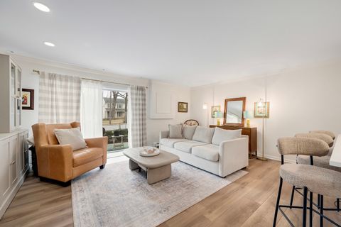 Tiny photo for 4900 Forest Avenue #108, Downers Grove, IL 60515 (MLS # 12583745)