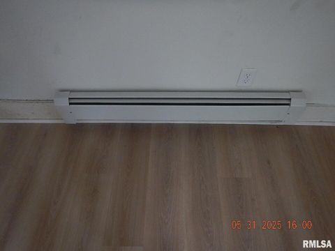 Tiny photo for 525 E Marion Street, Princeton, IL 61356 (MLS # QC4264579)