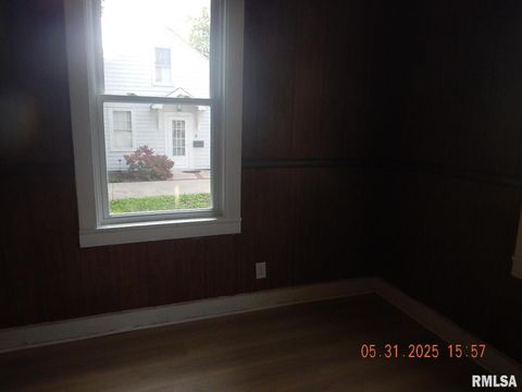 Tiny photo for 525 E Marion Street, Princeton, IL 61356 (MLS # QC4264579)