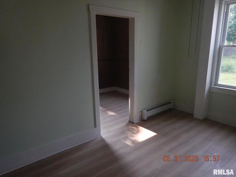 Tiny photo for 525 E Marion Street, Princeton, IL 61356 (MLS # QC4264579)