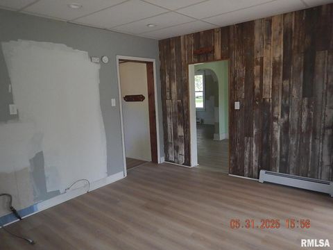 Tiny photo for 525 E Marion Street, Princeton, IL 61356 (MLS # QC4264579)