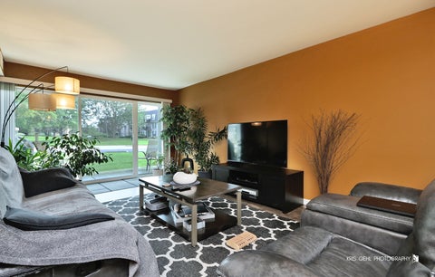 Tiny photo for 5201 Carriageway Drive #C116, Rolling Meadows, IL 60008 (MLS # 12742623)