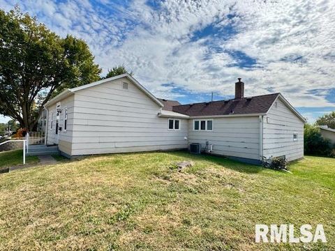 Tiny photo for 511 MAIN Avenue, Clinton, IA 52732 (MLS # 12602523)