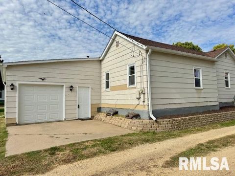 Tiny photo for 511 MAIN Avenue, Clinton, IA 52732 (MLS # 12602523)