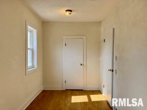 Tiny photo for 511 MAIN Avenue, Clinton, IA 52732 (MLS # 12602523)