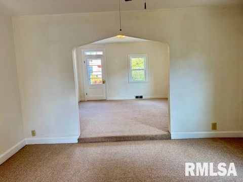 Tiny photo for 511 MAIN Avenue, Clinton, IA 52732 (MLS # 12602523)