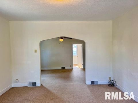 Tiny photo for 511 MAIN Avenue, Clinton, IA 52732 (MLS # 12602523)