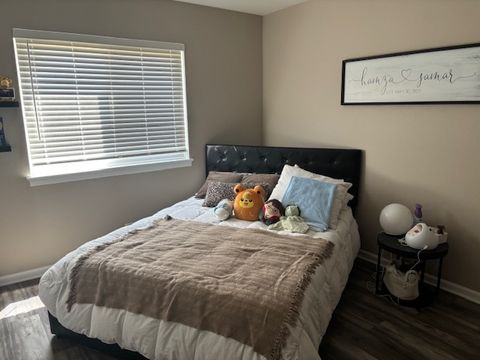 Tiny photo for 9388 Bay Colony Drive #1S, Des Plaines, IL 60016 (MLS # 12542466)