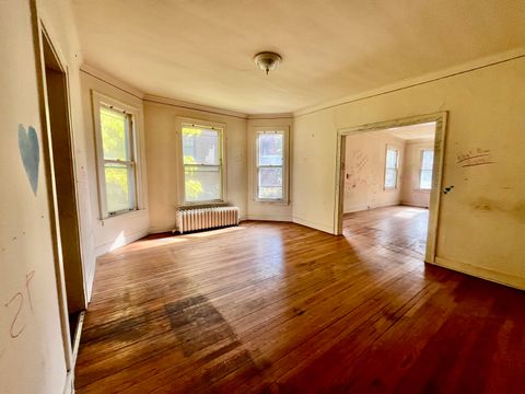 Tiny photo for 1323 W Washington Street, Evanston, IL 60202 (MLS # 12512234)