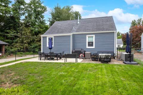 Tiny photo for 5419 6th Avenue, Moline, IL 61265 (MLS # 12722433)