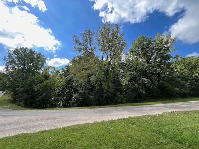 202 Lake Thunderbird Drive