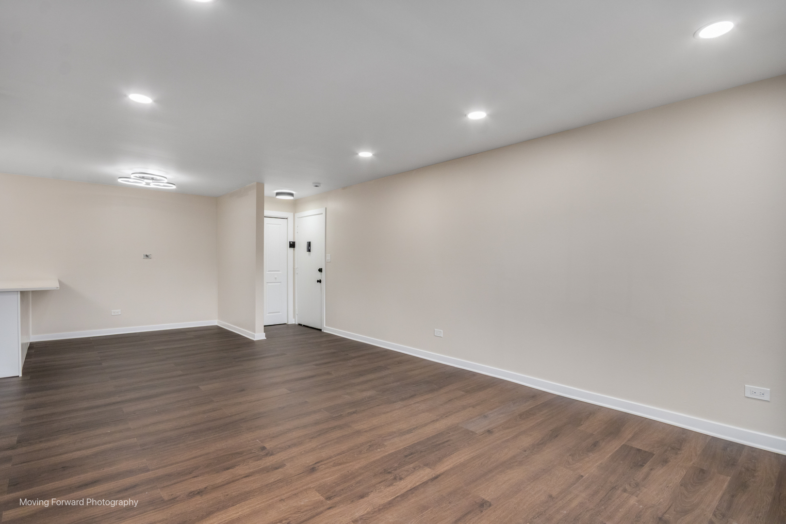 984 Crabapple Drive 201