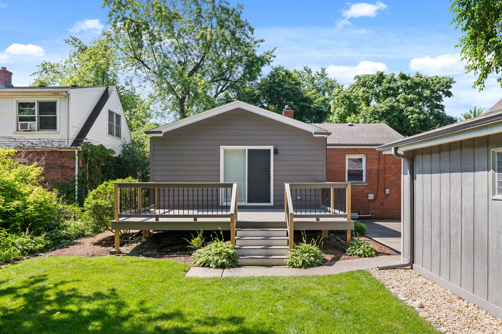 505 W Alexander Boulevard