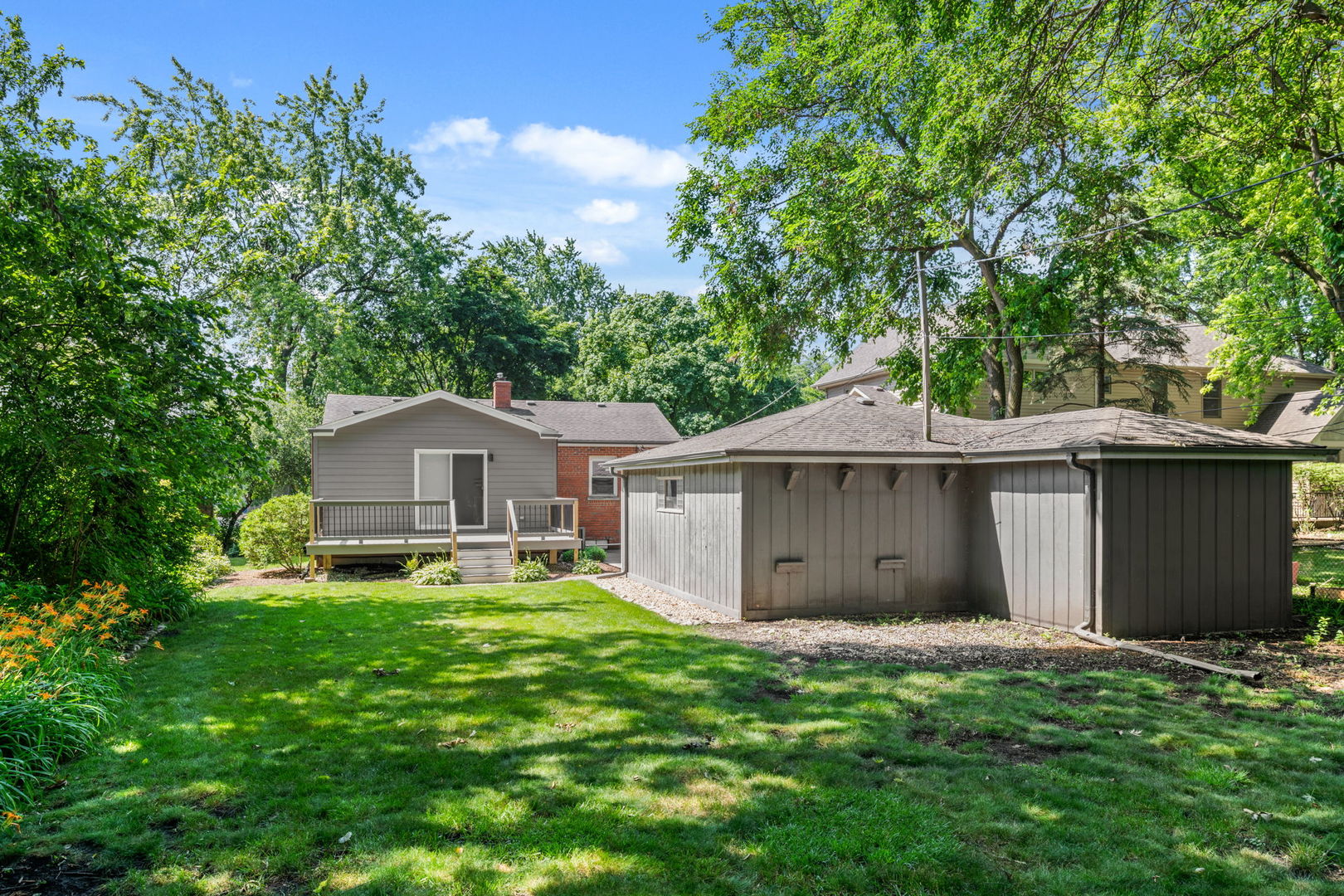505 W Alexander Boulevard