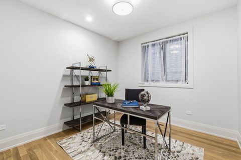 Tiny photo for 908 W Fullerton Avenue #2, Chicago, IL 60614 (MLS # 12513330)