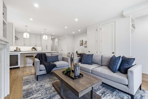 Tiny photo for 908 W Fullerton Avenue #2, Chicago, IL 60614 (MLS # 12513330)