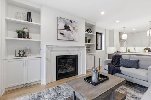 Tiny photo for 908 W Fullerton Avenue #2, Chicago, IL 60614 (MLS # 12513330)