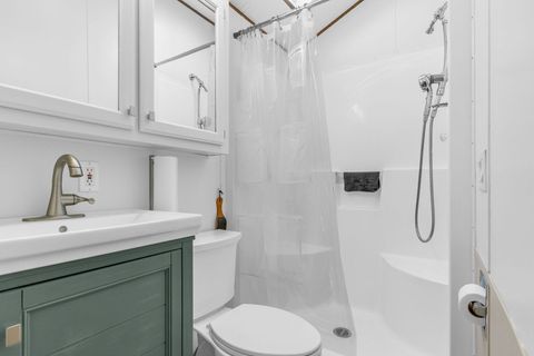 Tiny photo for 280 Misty Ridge, McHenry, IL 60051 (MLS # 12611409)