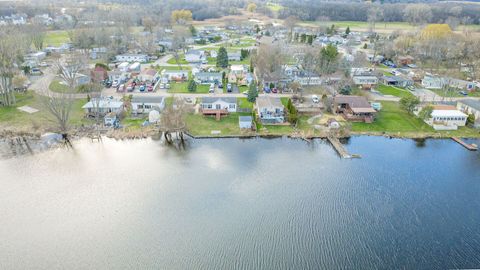 Tiny photo for 280 Misty Ridge, McHenry, IL 60051 (MLS # 12611409)