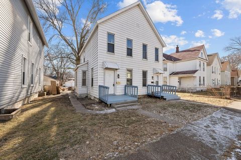 Tiny photo for 1507 W 8 Street, Davenport, IA 52802 (MLS # 12560371)