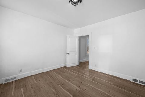 Tiny photo for 1507 W 8 Street, Davenport, IA 52802 (MLS # 12560371)