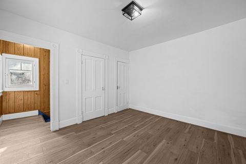 Tiny photo for 1507 W 8 Street, Davenport, IA 52802 (MLS # 12560371)