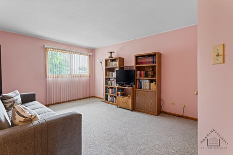 Tiny photo for 2141 W Cimarron Way, Addison, IL 60101 (MLS # 12736872)
