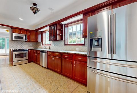 A home in Lincolnwood