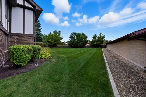 Tiny photo for 6740 180th Street #1E, Tinley Park, IL 60477 (MLS # 12588451)
