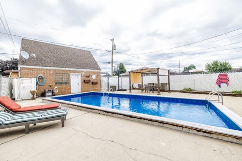 Tiny photo for 1415 N 14th Avenue, Melrose Park, IL 60160 (MLS # 12739280)