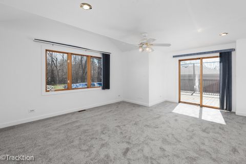 Tiny photo for 8829 Skyline Drive, Burr Ridge, IL 60527 (MLS # 12533153)