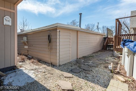 Tiny photo for 8829 Skyline Drive, Burr Ridge, IL 60527 (MLS # 12533153)
