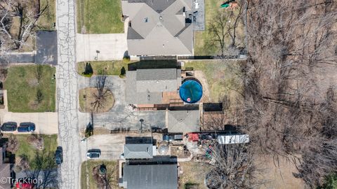 Tiny photo for 8829 Skyline Drive, Burr Ridge, IL 60527 (MLS # 12533153)