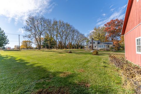 Tiny photo for 9709 Cunningham Road, Winnebago, IL 61088 (MLS # 12550267)