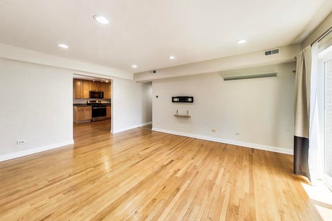 Tiny photo for 717 Seward Street #3E, Evanston, IL 60202 (MLS # 12699329)