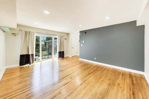 Tiny photo for 717 Seward Street #3E, Evanston, IL 60202 (MLS # 12699329)