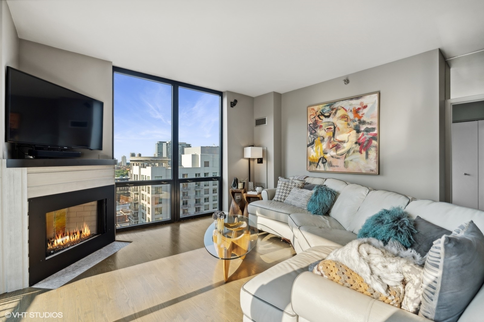 435 W ERIE Street 1708