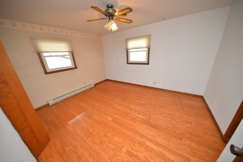 Tiny photo for 412 N 42nd Street, Mt Vernon, IL 62864 (MLS # 12580705)