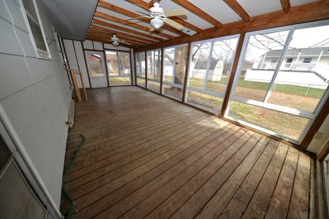 Tiny photo for 412 N 42nd Street, Mt Vernon, IL 62864 (MLS # 12580705)