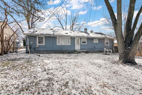 Photo of 1869 Summit Avenue, Kankakee, IL 60901 (MLS # 12572444)