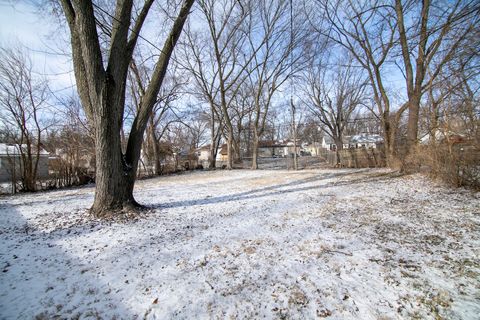 Tiny photo for 1869 Summit Avenue, Kankakee, IL 60901 (MLS # 12572444)