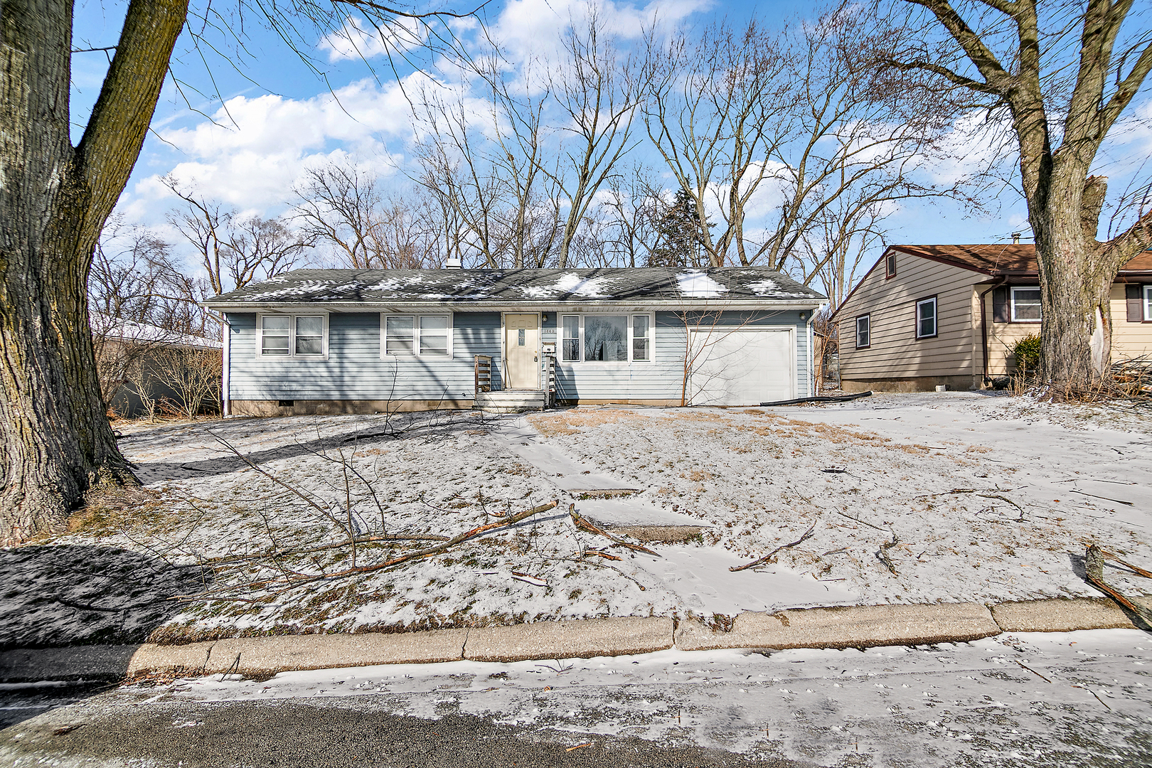 1869 Summit Avenue