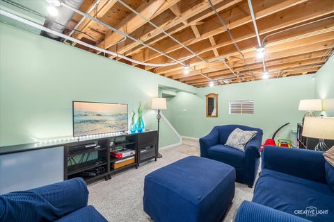 Tiny photo for 36 Townsend Circle, Naperville, IL 60565 (MLS # 12627734)