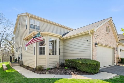 Photo of 36 Townsend Circle, Naperville, IL 60565 (MLS # 12627734)