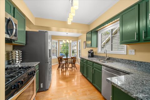 Tiny photo for 36 Townsend Circle, Naperville, IL 60565 (MLS # 12627734)