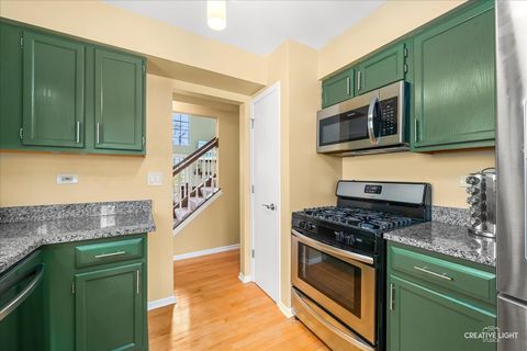 Tiny photo for 36 Townsend Circle, Naperville, IL 60565 (MLS # 12627734)